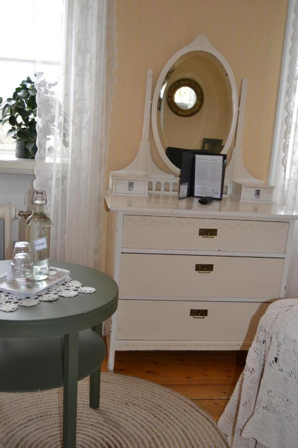 Lilla Hotellet Bed&Breakfast i Alingsås Eksteriør bilde